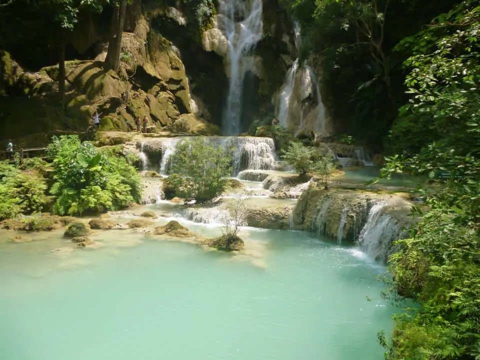 kuang si waterfall, laos