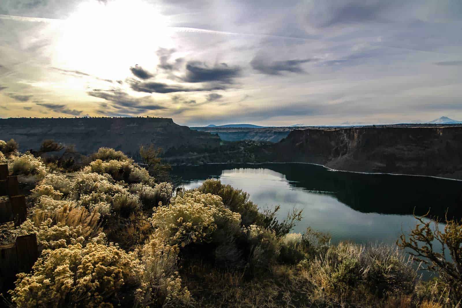 make a day trip in bend to visit the cove palisades