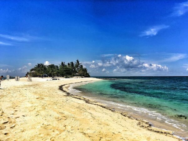 Kalanggaman Island, leyte, sandbar in philippines