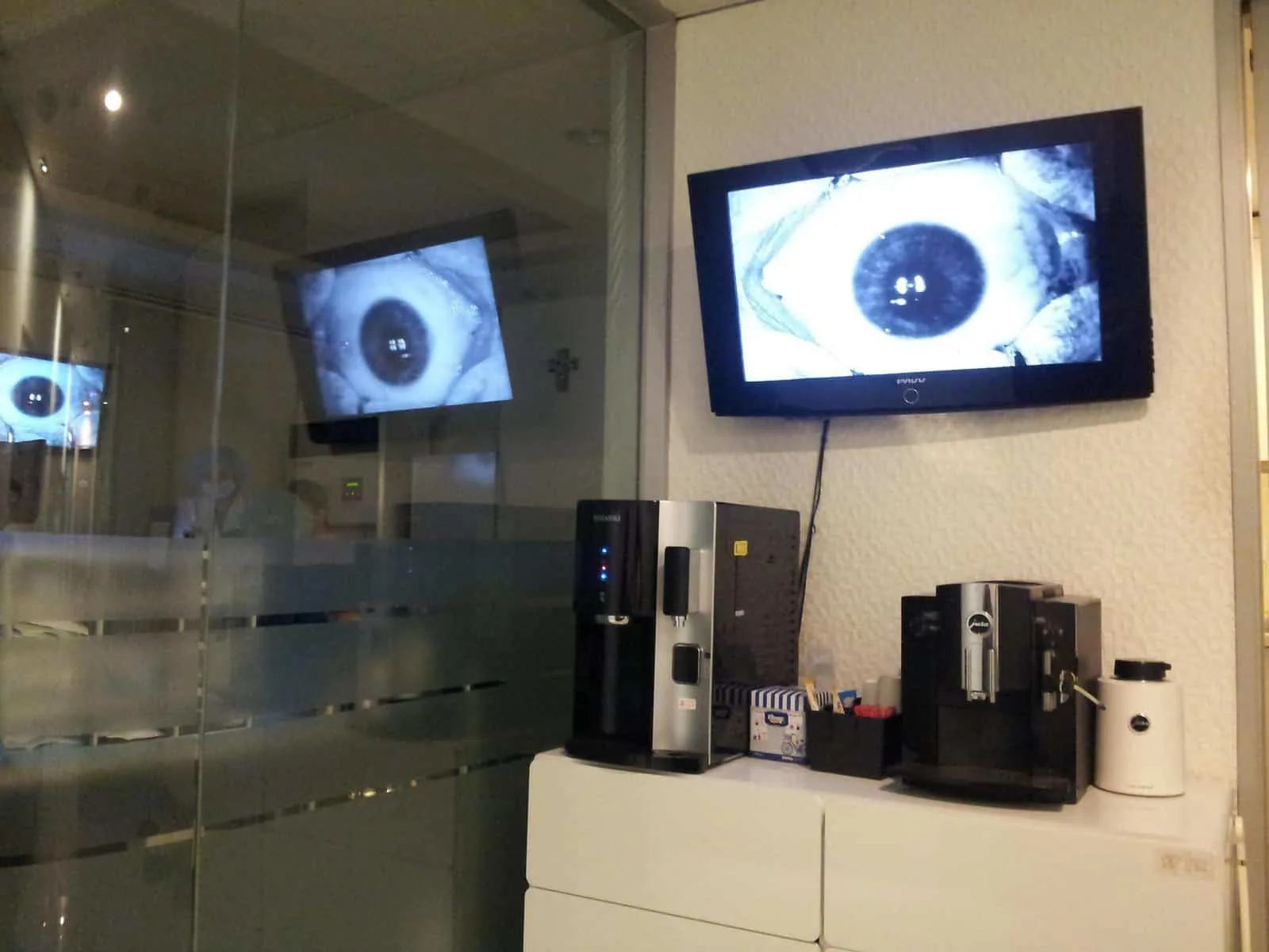 Getting Laser Eye Surgery in South Korea (LASEK)