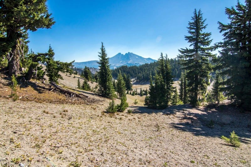 Sandy plateau before you hike up south sister