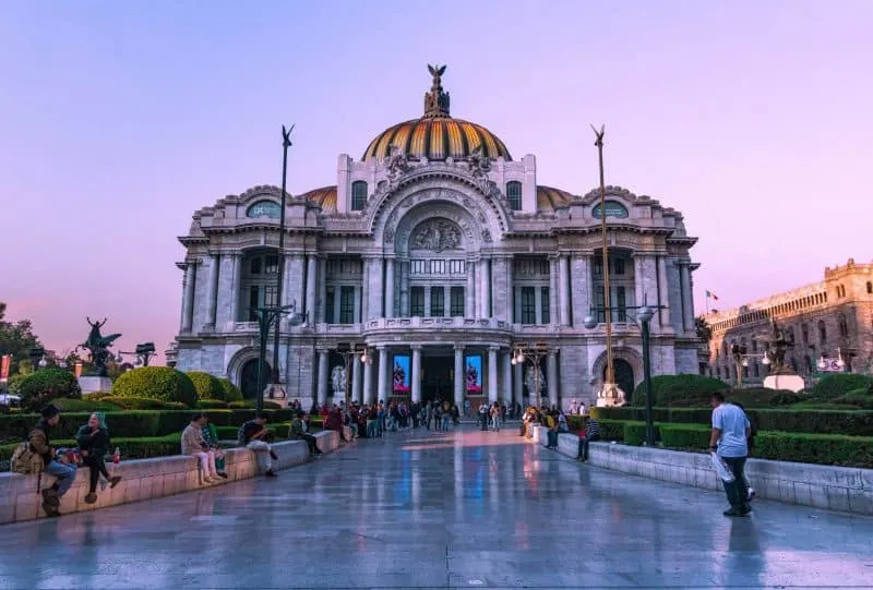 Beautiful buildings everywhere during your Mexico City itinerary.
