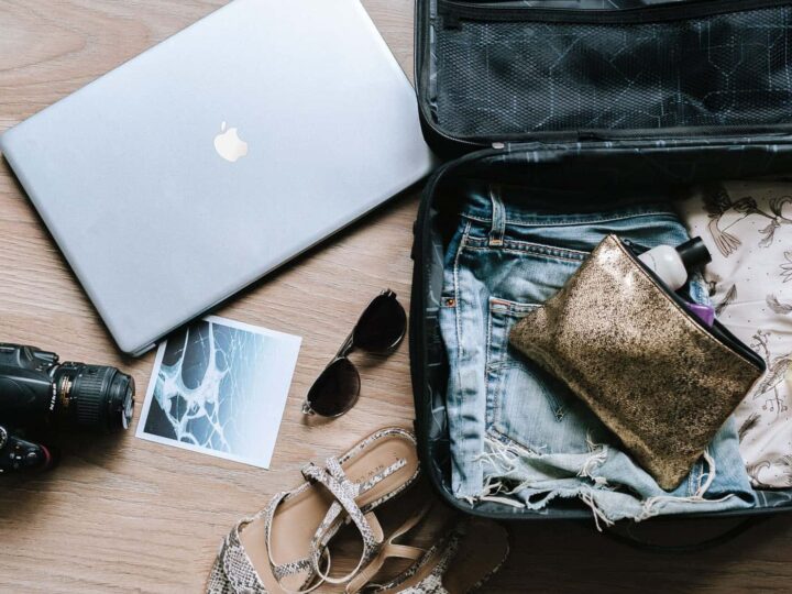23 Digital Nomad Jobs: Take Your Desk Around The World