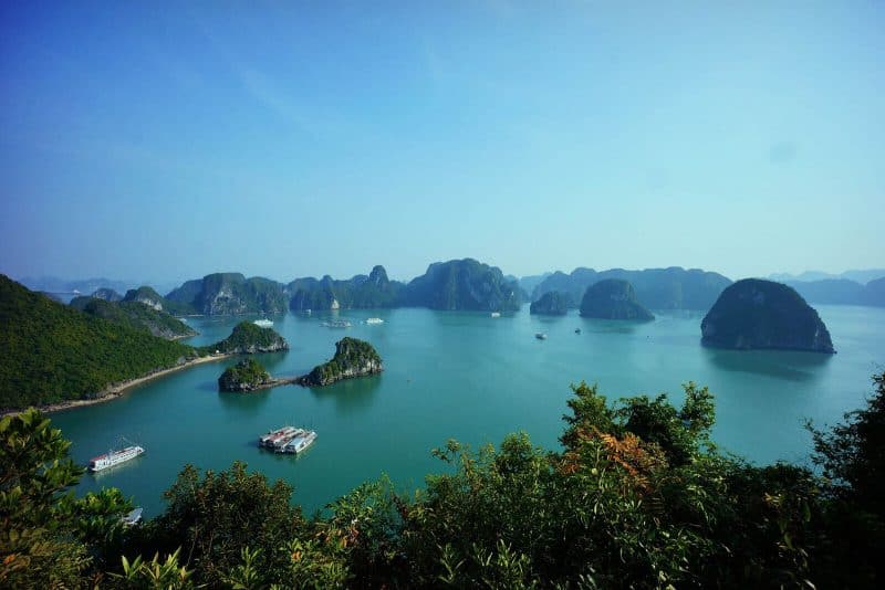 halong bay vietnam