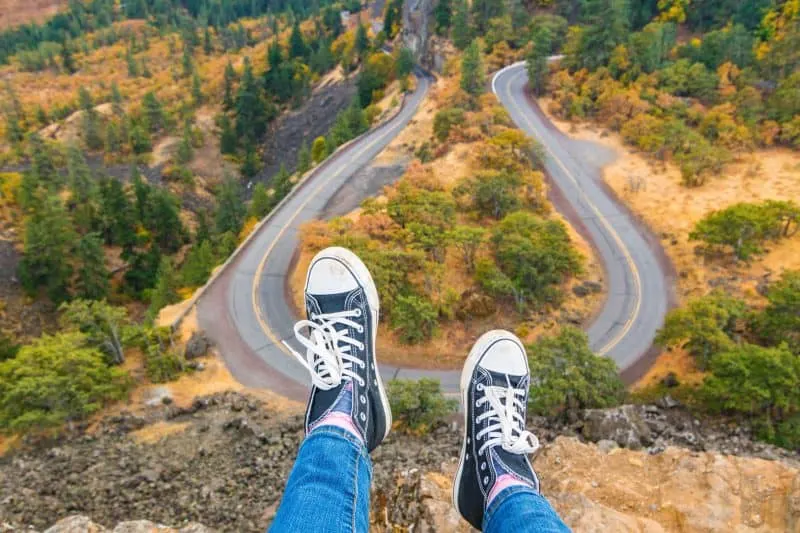 Road trip views at Rowena Crest Viewpoint