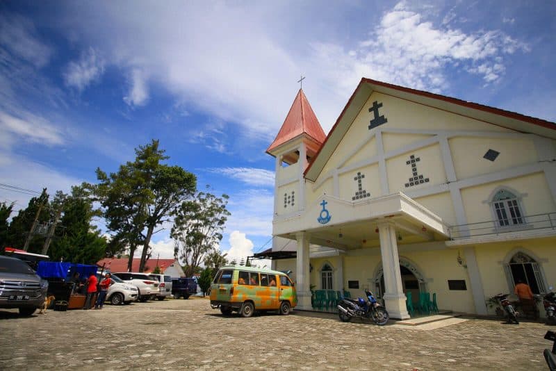 samosir toba church asia