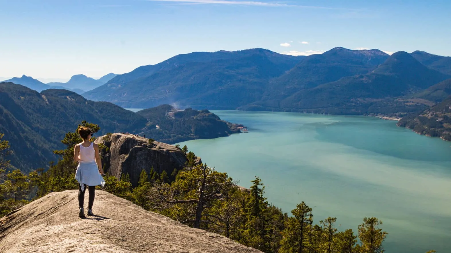 15 Vancouver Hikes That'll Take Your Breath Away (& Make You Sweat!)