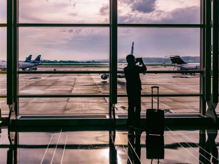Carry On Essentials + How to Pack a Carry On Bag