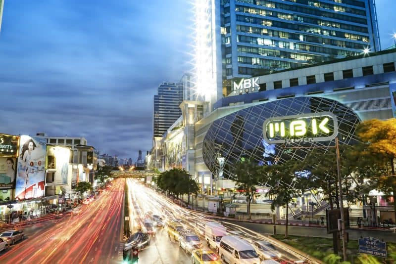 light rails shopping Bangkok
