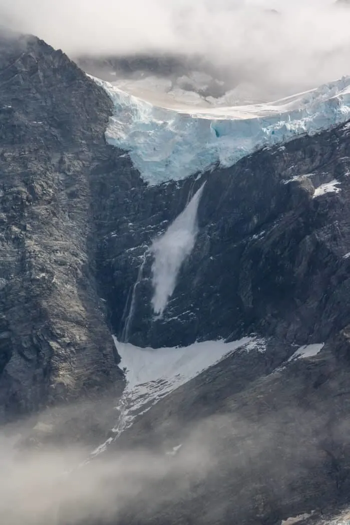 Mueller hut hike avalanche