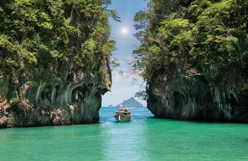 Thailand is a true gem and one of the cheapest countries in the world.