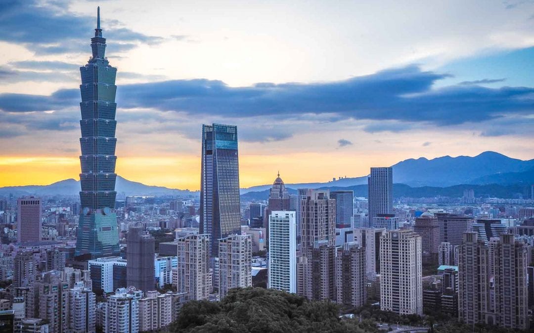 How I Saved Loads of Money Teaching English in Taiwan