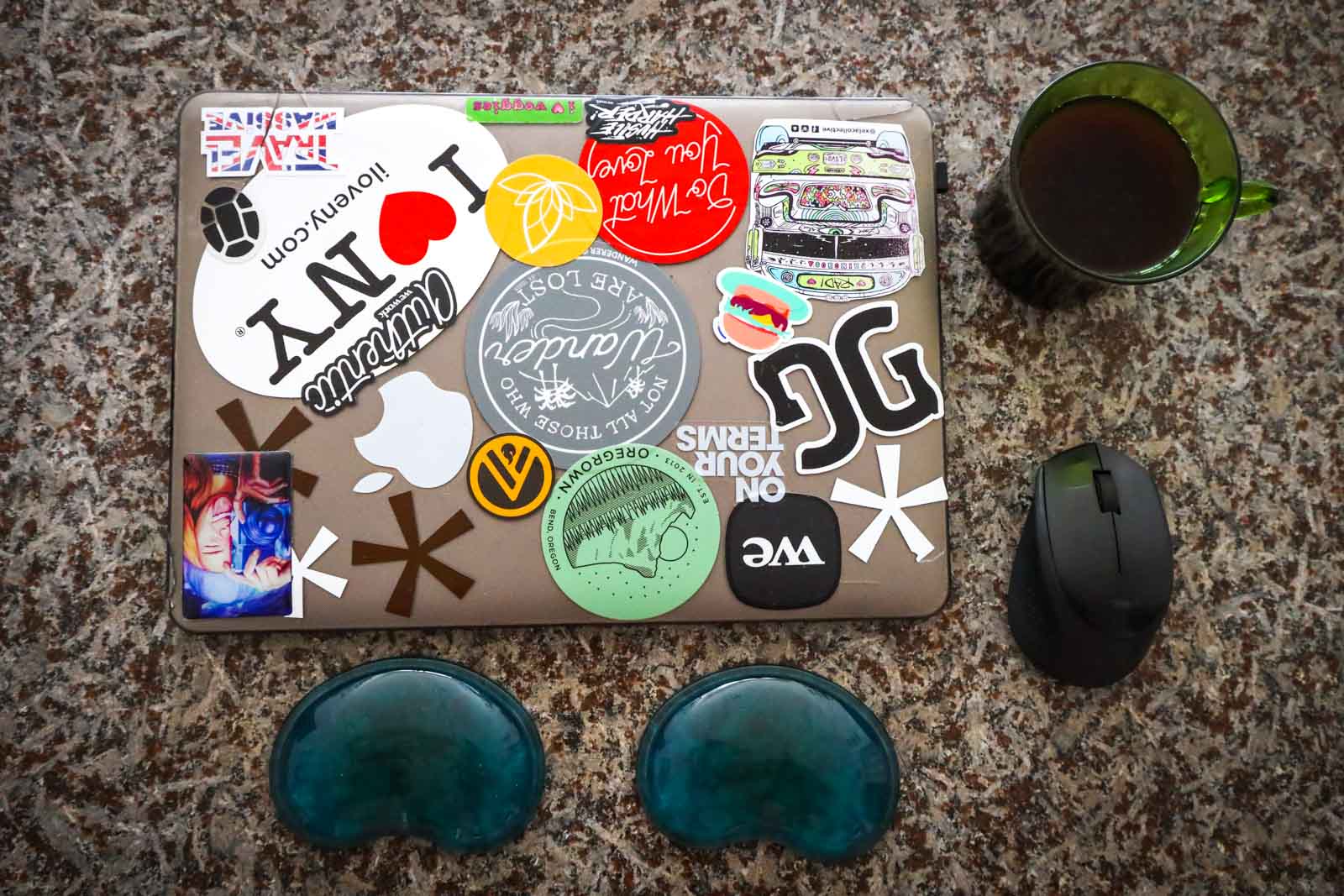 Simple Travel Home Office Accessories You Need to Work Comfortably