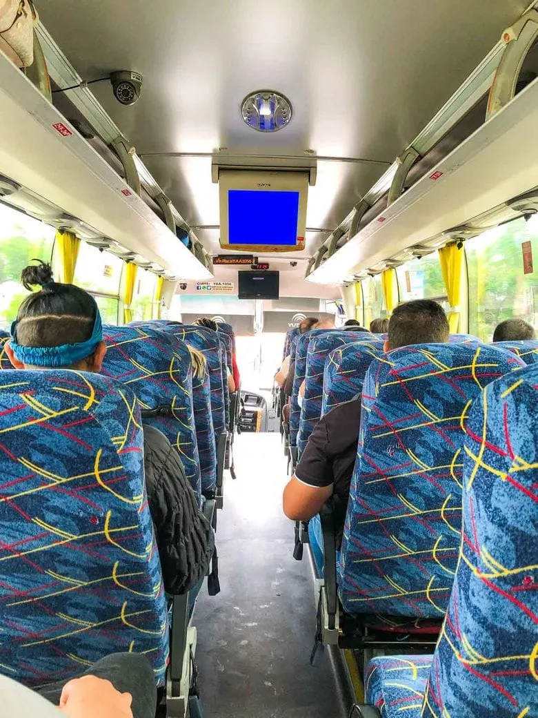 The easiest way to get to Olon, Ecuador is by taking a bus from Guayaquil.