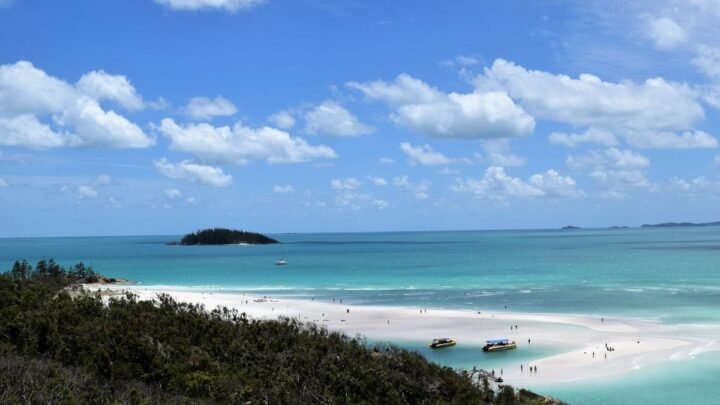 places to visit sunshine coast australia