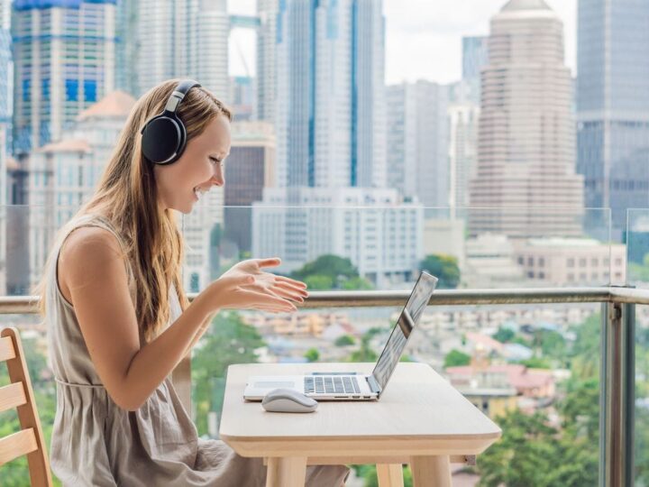 7 Best Cheap Online TEFL Courses To Teach English Abroad or Online