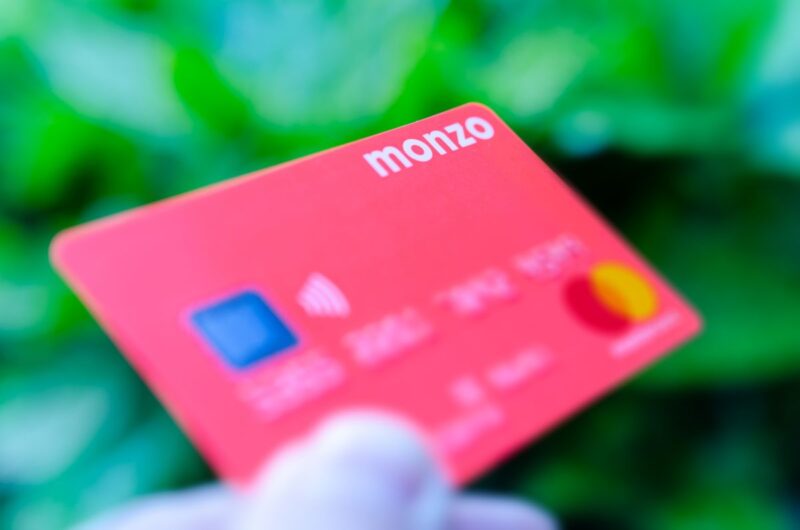 Monzo card best travel cards