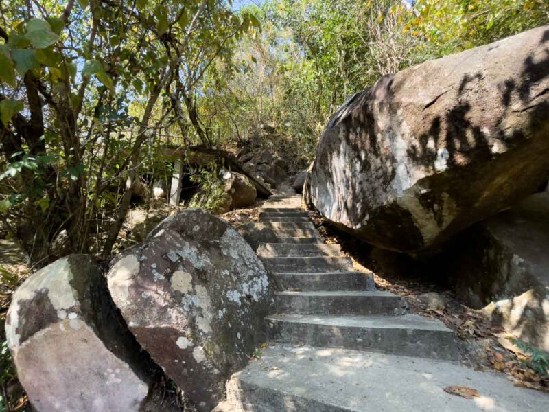 Stairs on the path to Cascada La Reforma