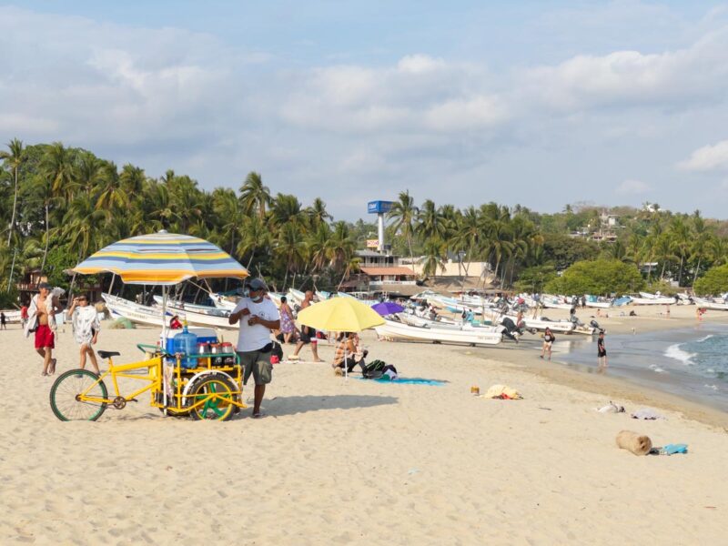 Vendor on Playa Principal beaches in Puerto Escondido