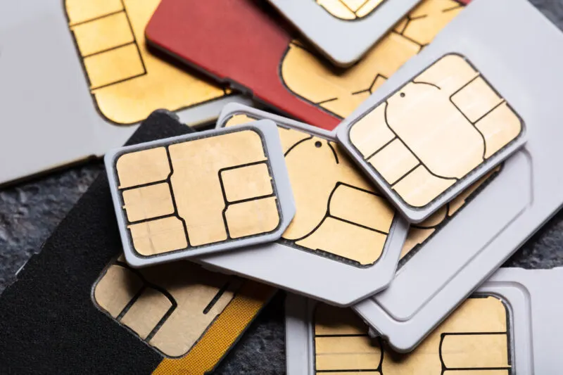 pile of micro sims and sim cards best global sim card