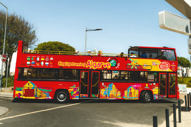 Sightseeing bus on an Algarve itinerary