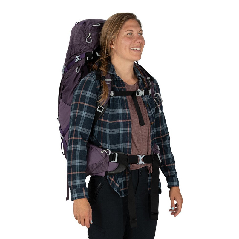 Osprey Aura AG 50 onbody best travel backpacks for women