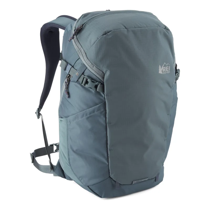Rei Ruckpack 28 best travel backpacks for women