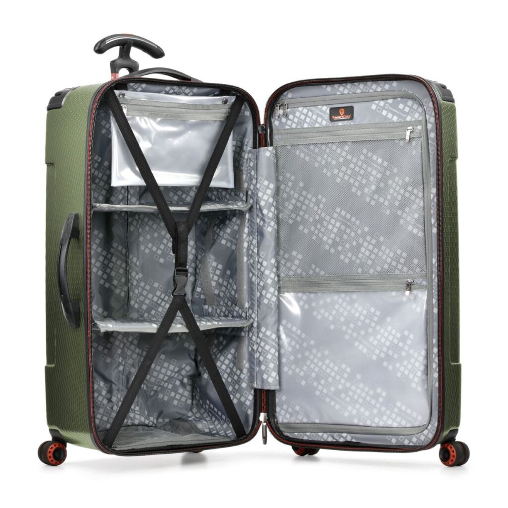 Travelers Choice Maxporter Hardside Spinner luggage has internal dividers for easy organization. 
