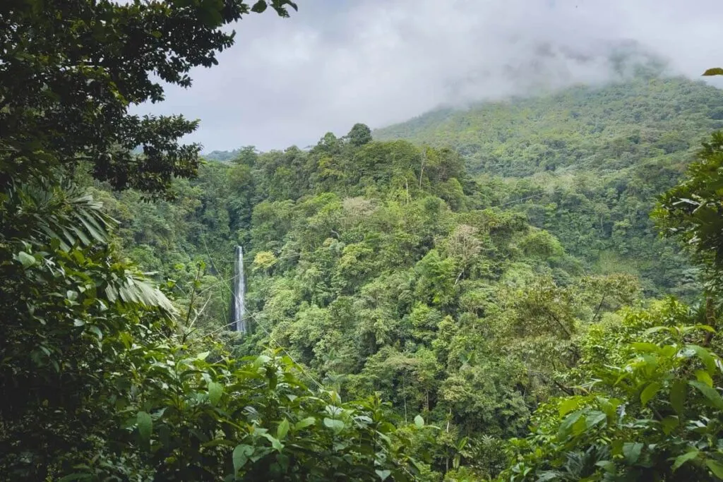 A view of La Fortuna waterfall from a distance.