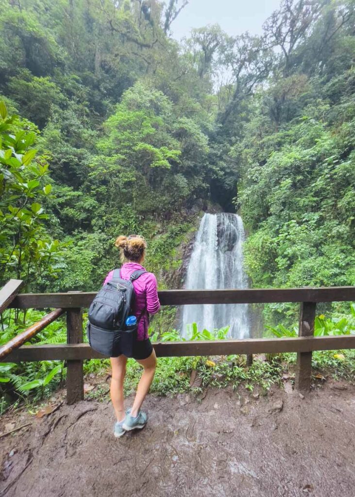 Hiking El Tigre falls was my fav thing to do in Monteverde!