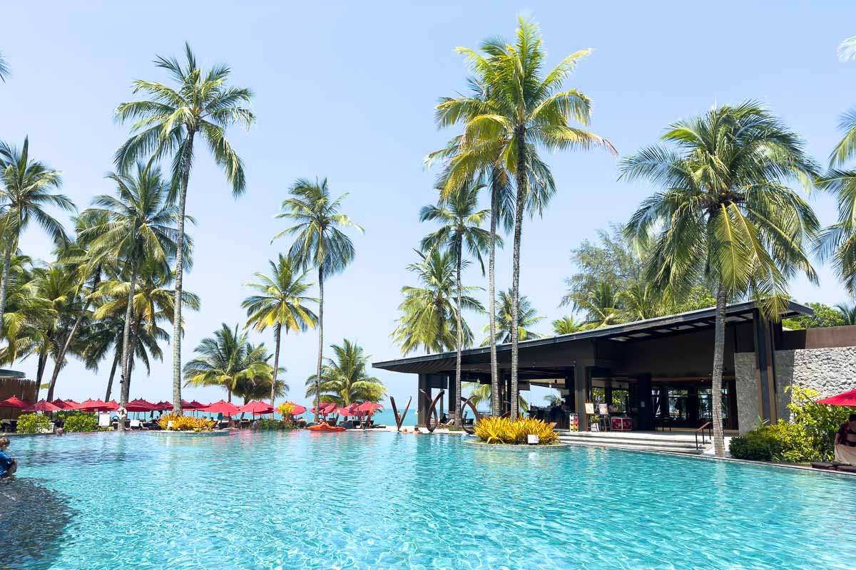 Ramada Khao Lak pool